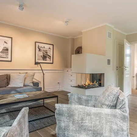 Doppelhaushaelfte Hygge Holiday home *