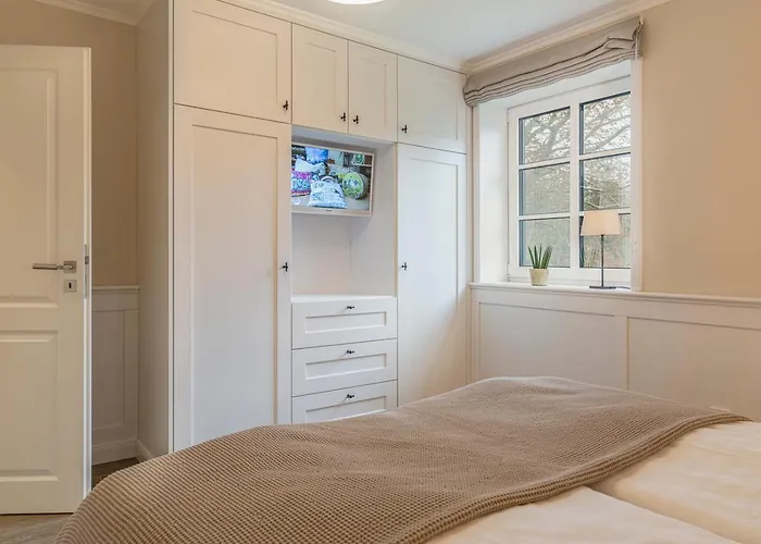 Doppelhaushaelfte Hygge Vakantiehuis *